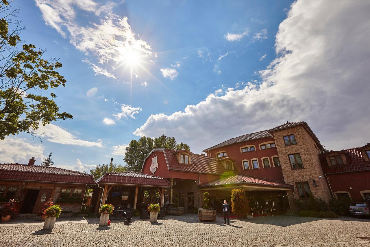 Olawian Hotel Olawa Exterior photo